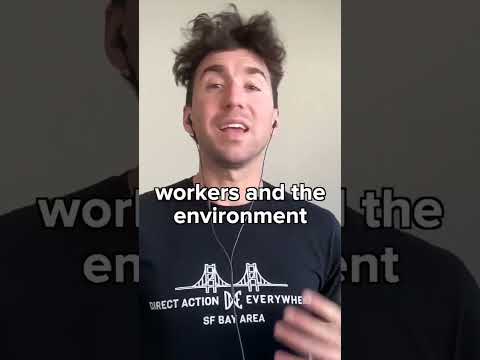 Officers violate 1A rights of activists!  Full video on @AuditTheAudit s page! #FreeSpeech