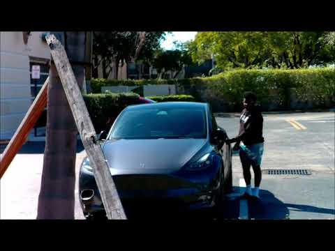 THEY CALLED THE COPS! FIRSTAMENDMENT AUDIT.