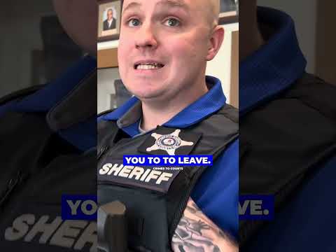 First Amendment Auditor Waited for the Cops…😏 #cops #shorts